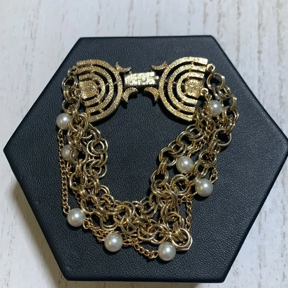 Vintage Pearl Bracelet - Picture 5 of 6